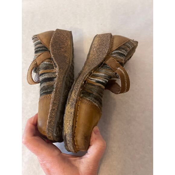 Aetrex Janine Sweater Leather Mary Jane Size US 7.5. EU 38 - Picture 6 of 10